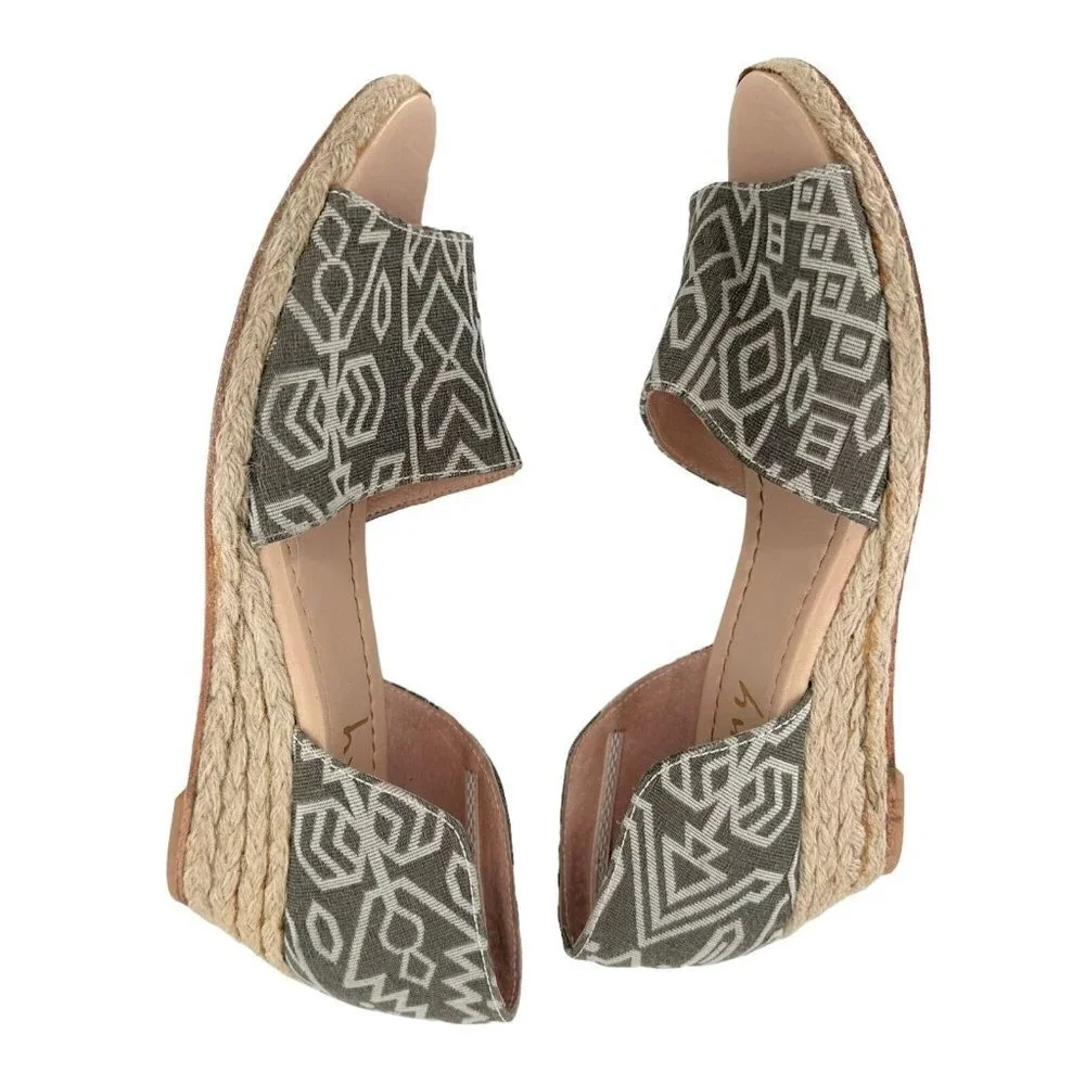 FS/NY Rapture Gray Geometric Print Canvas Open Toe Wedge Espadrilles Size 7